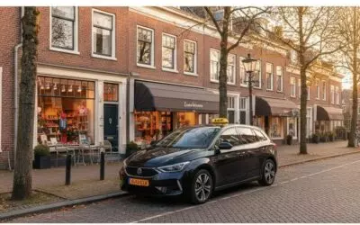 Huygenskwartier Voorburg met boetieks en historisch dorpsplein in Voorburg.
