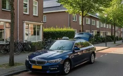Wat kost een taxi naar Eindhoven Airport vanaf Scheveningen?