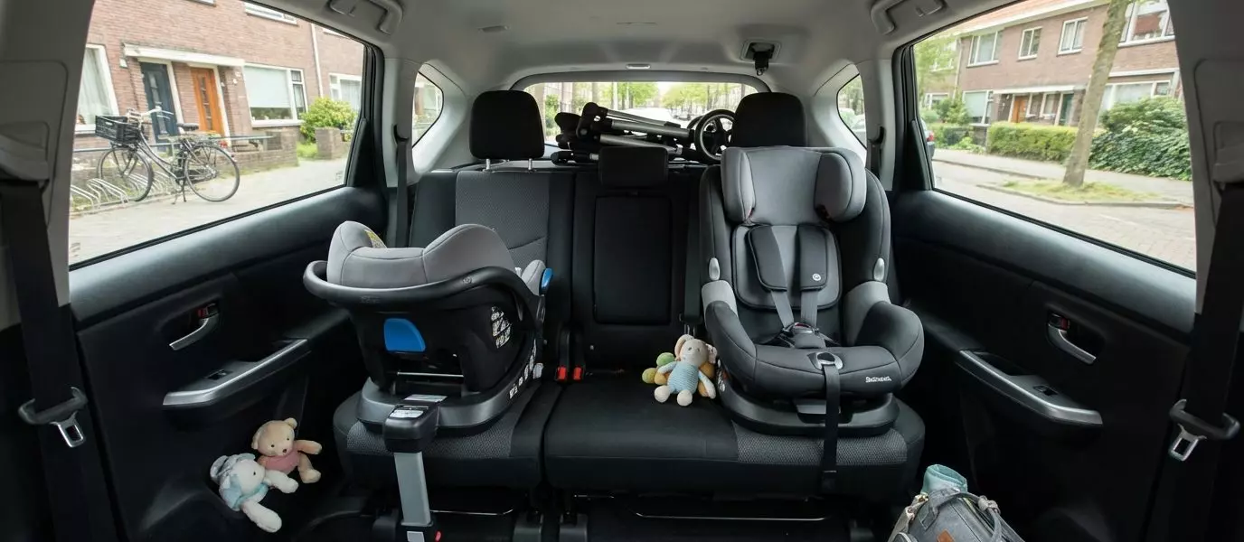 Hoe taxi vervoer rust geeft voor gezinnen met jonge kinderen? Hoe taxi vervoer rust geeft voor gezinnen met jonge kinderen?
