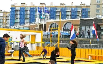 Streetfoodfestival in Zuiderpark met muziek en theater in Den Haag.