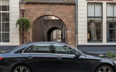 Gratis stadswandelingen vanuit VVV met verborgen steegjes in Den Haag.