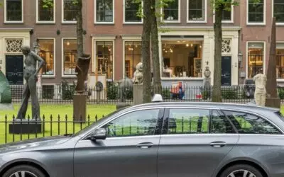 Kunstroute Lange Voorhout met open ateliers en sculpturen in Den Haag.
