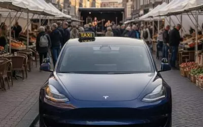 Naaldwijk centrum en streekmarkt met muzikanten en terrasjes in Westland.