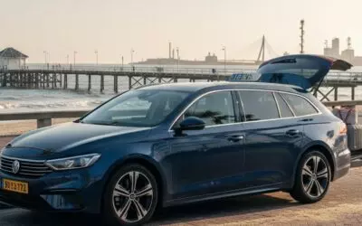 Zoek je uit of er taxi’s beschikbaar zijn vanaf Kijkduin naar Rotterdam Airport?